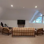 Alro Apartmanhaz * Balatonszarszo
