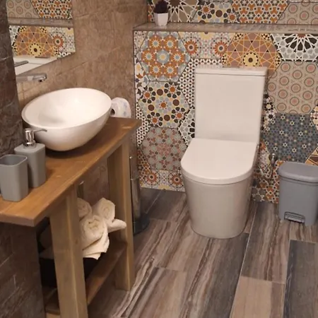 Alro Apartmanhaz Apartment *