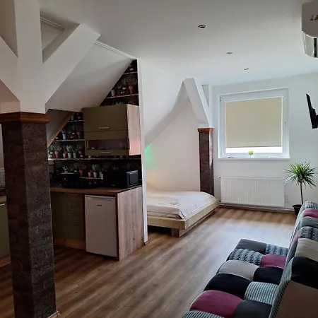 Alro Apartmanhaz