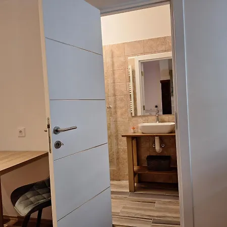 Alro Apartmanhaz