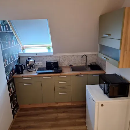 Alro Apartmanhaz Balatonszarszo